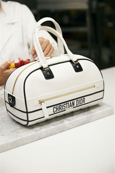 borsa dior vibe|Esce la Bowling Bag Dior Vibe .